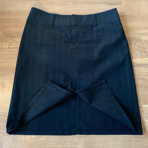 Vintage Pencil Skirt with Pockets: Jacob - Picture 1 of 5